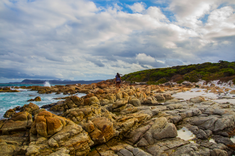 Friendly Beach - Freycinet National Park - Tasmania © iamabackpacker