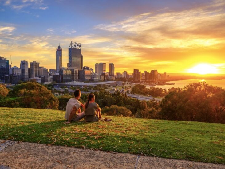 Chill at Kings Park and the Botanic Garden to get the best view on the city at the Kaarta Gar Up lookout.